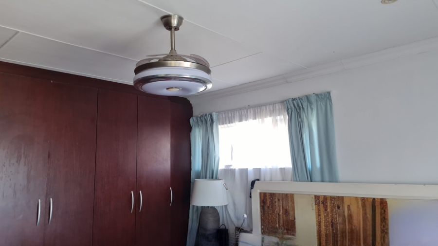3 Bedroom Property for Sale in Dana Bay Western Cape